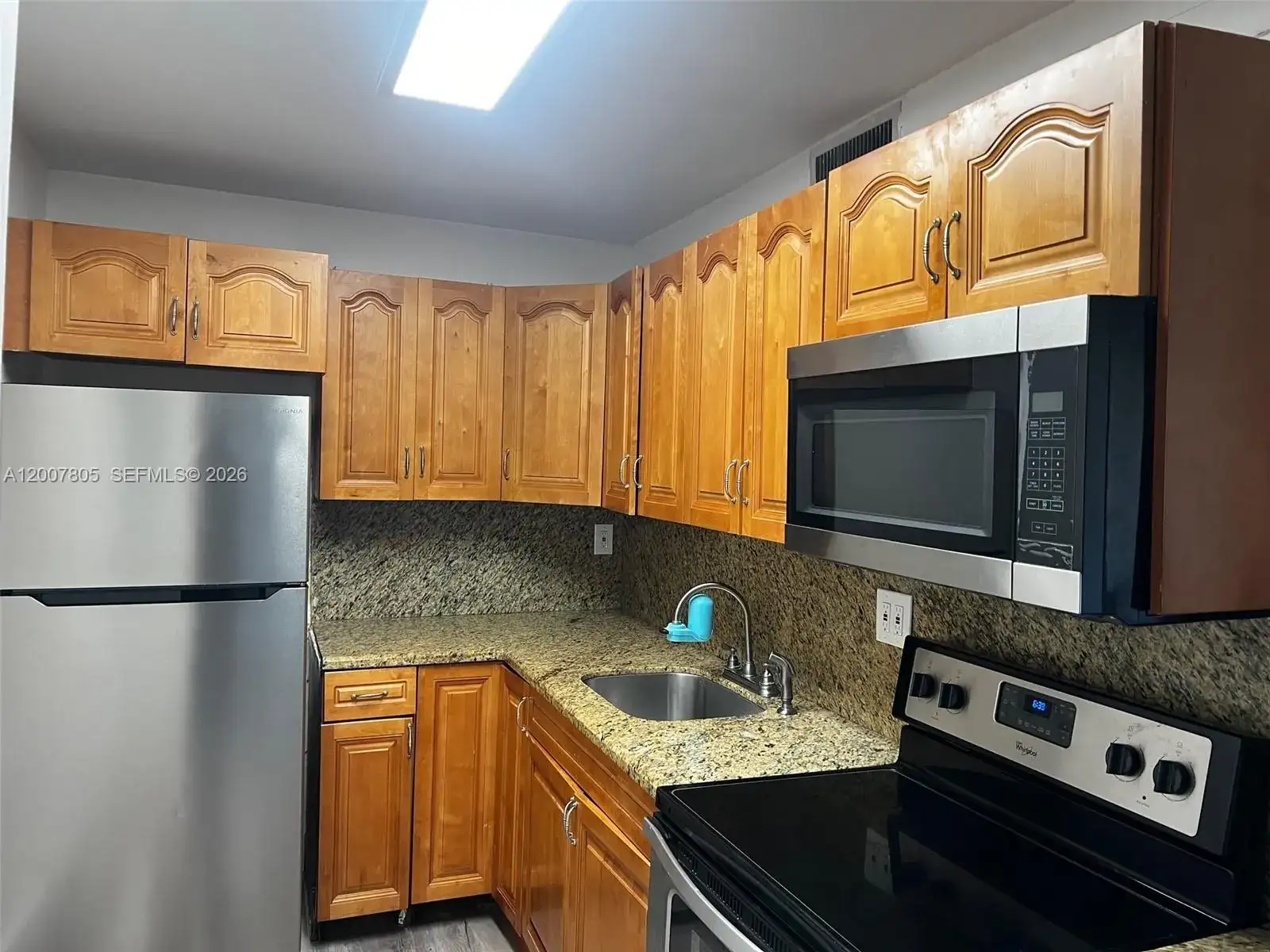8411 NW 8th St # 105, Miami FL 33126 photo 5