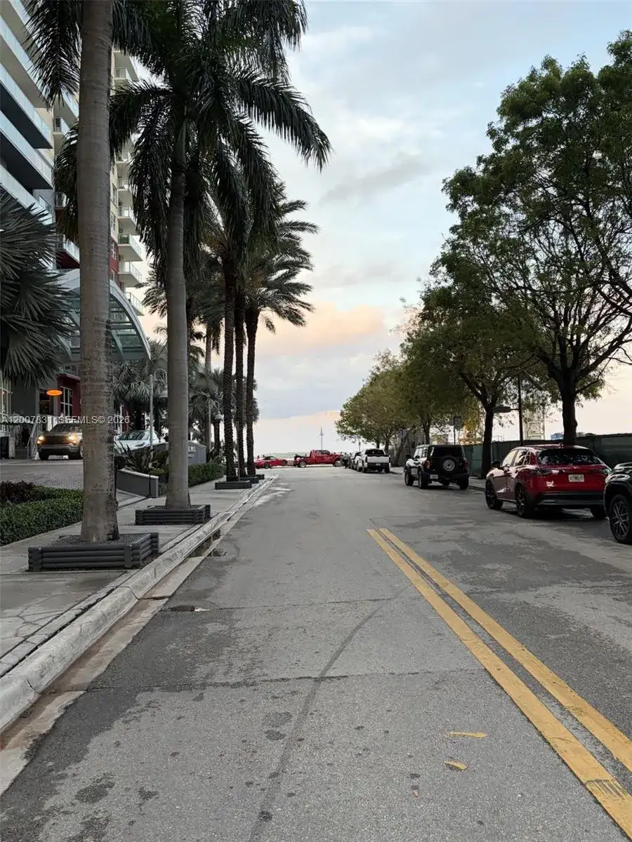 1155 Brickell Bay Dr # 1201, Miami FL 33131 photo 3