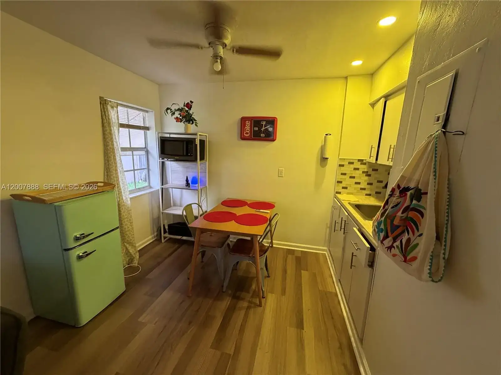 645 NE 35 # 1, Oakland Park FL 33334 photo 3