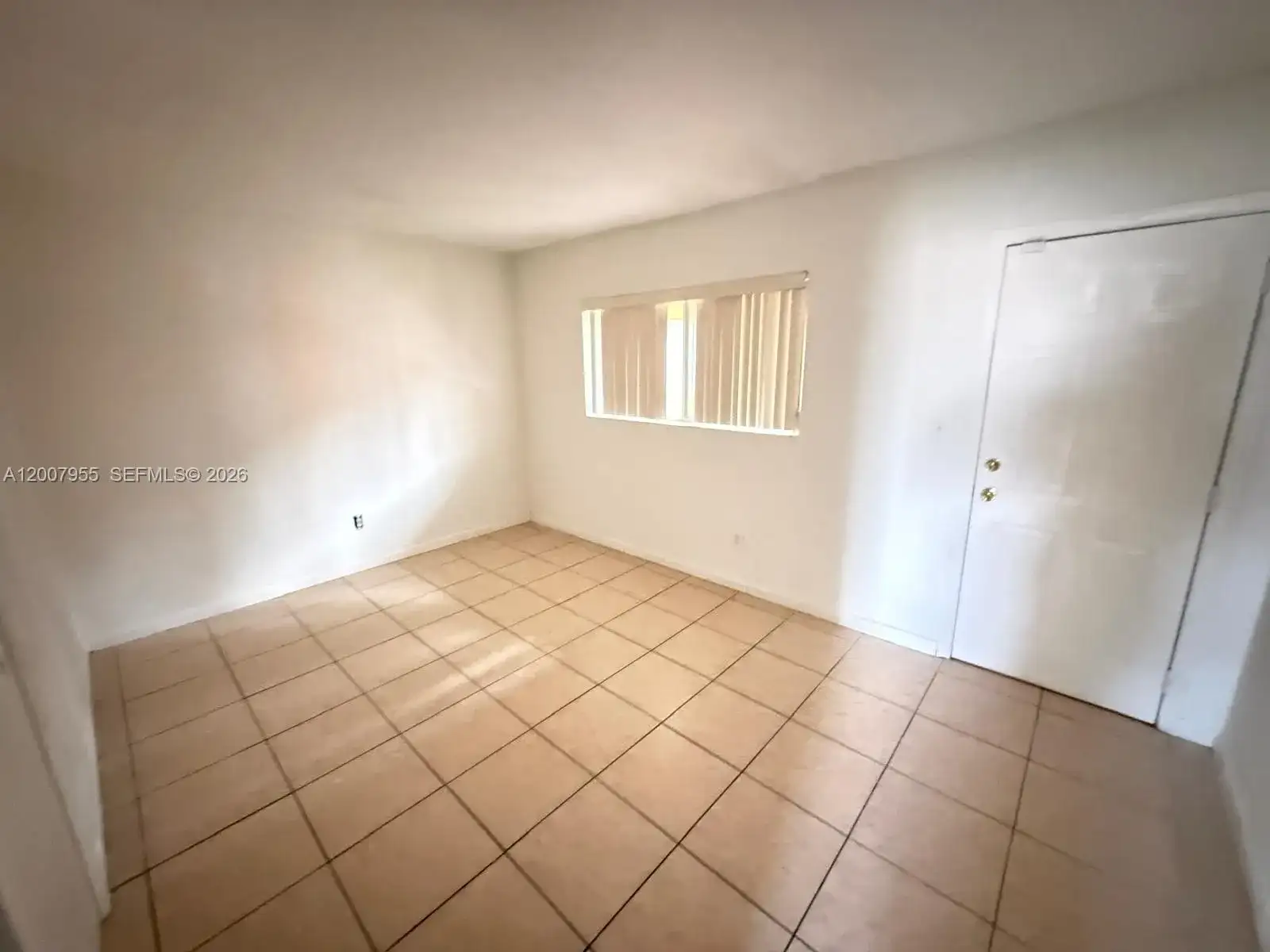 2330 NW 11th St # 33, Miami FL 33125 photo 3