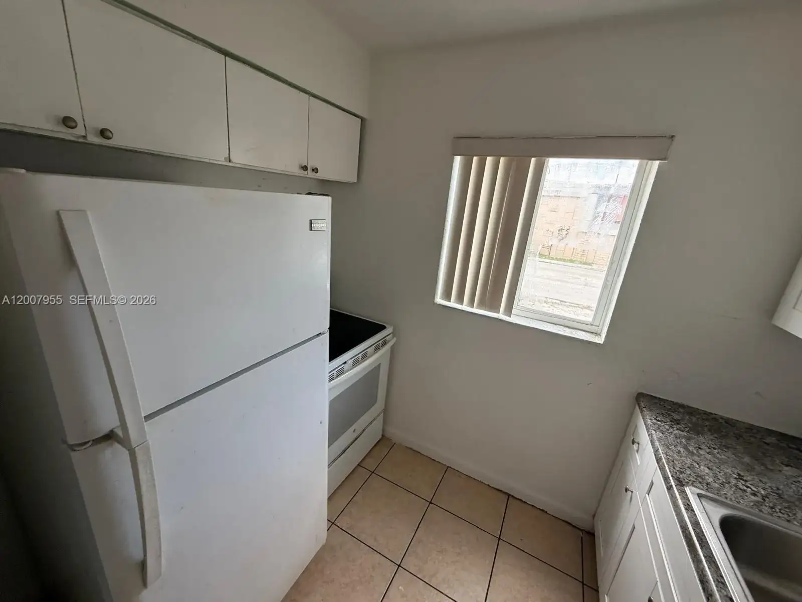 2330 NW 11th St # 33, Miami FL 33125 photo 4