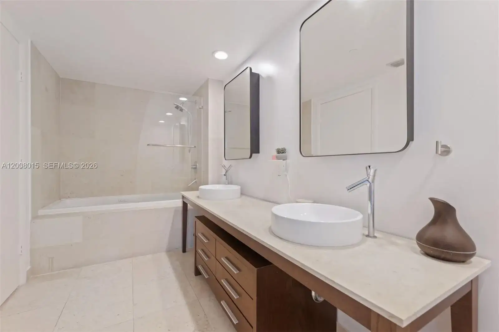 495 Brickell Ave # 3509, Miami FL 33131 photo 5