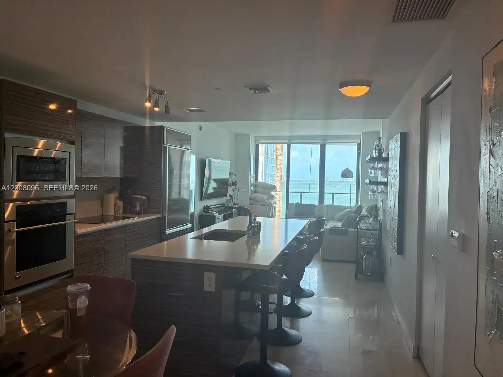460 NE 28th St # 902, Miami FL 33137 photo 3