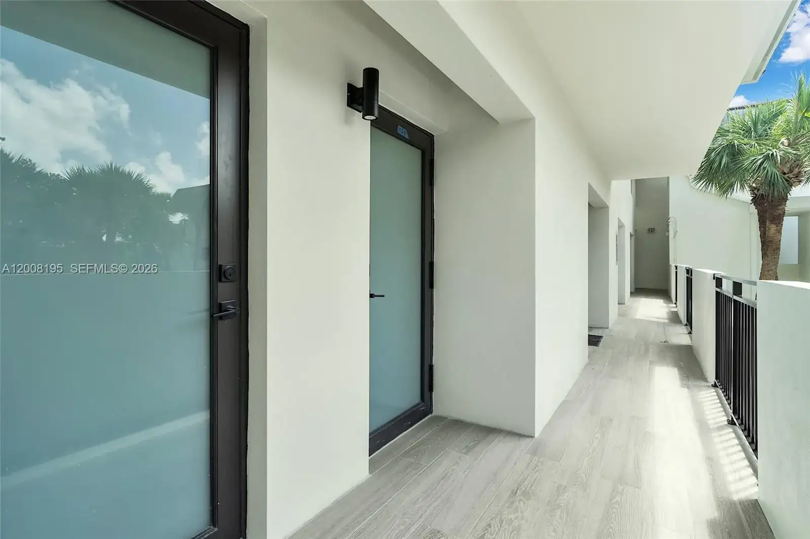 6901 Edgewater Dr # 318, Coral Gables FL 33133 photo 3