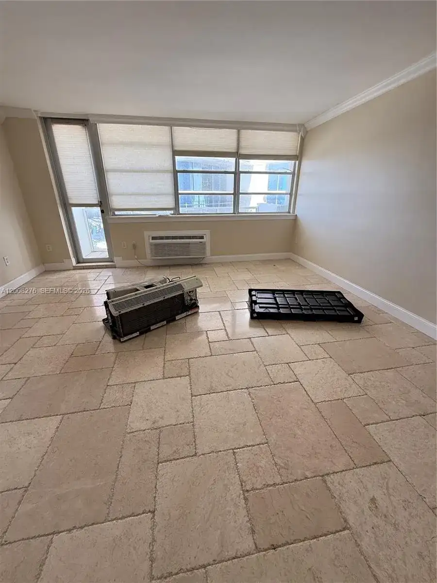 5313 Collins Ave # 801, Miami Beach FL 33140 photo 2