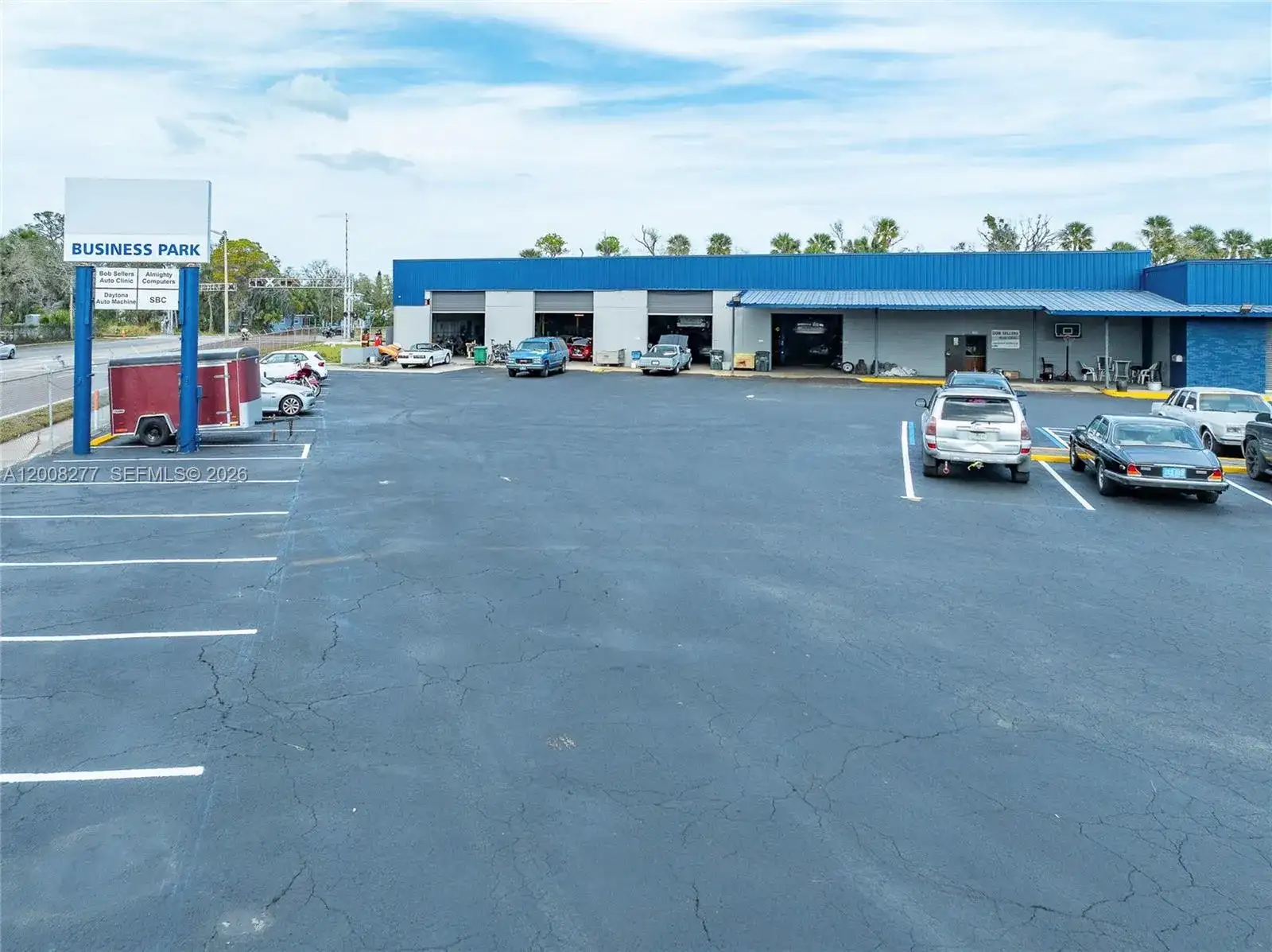 405 N Charles St, Daytona FL 32114 photo 2