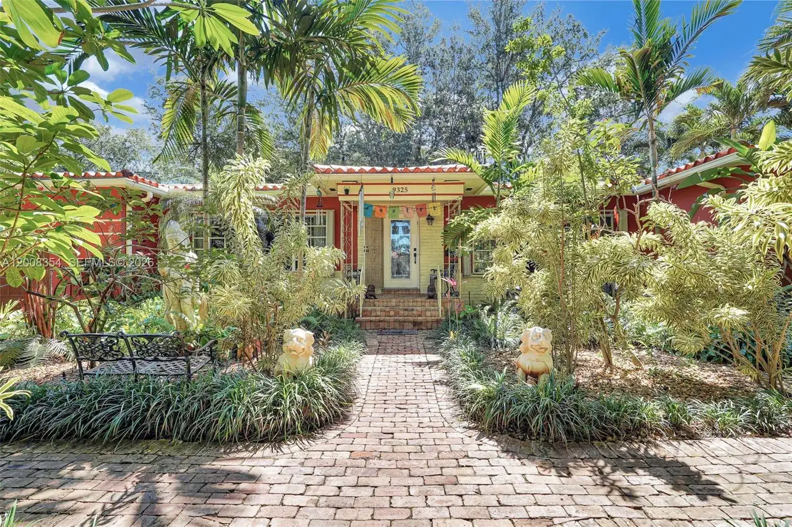 9325 NE 5th Ave, Miami Shores FL 33138 photo 2