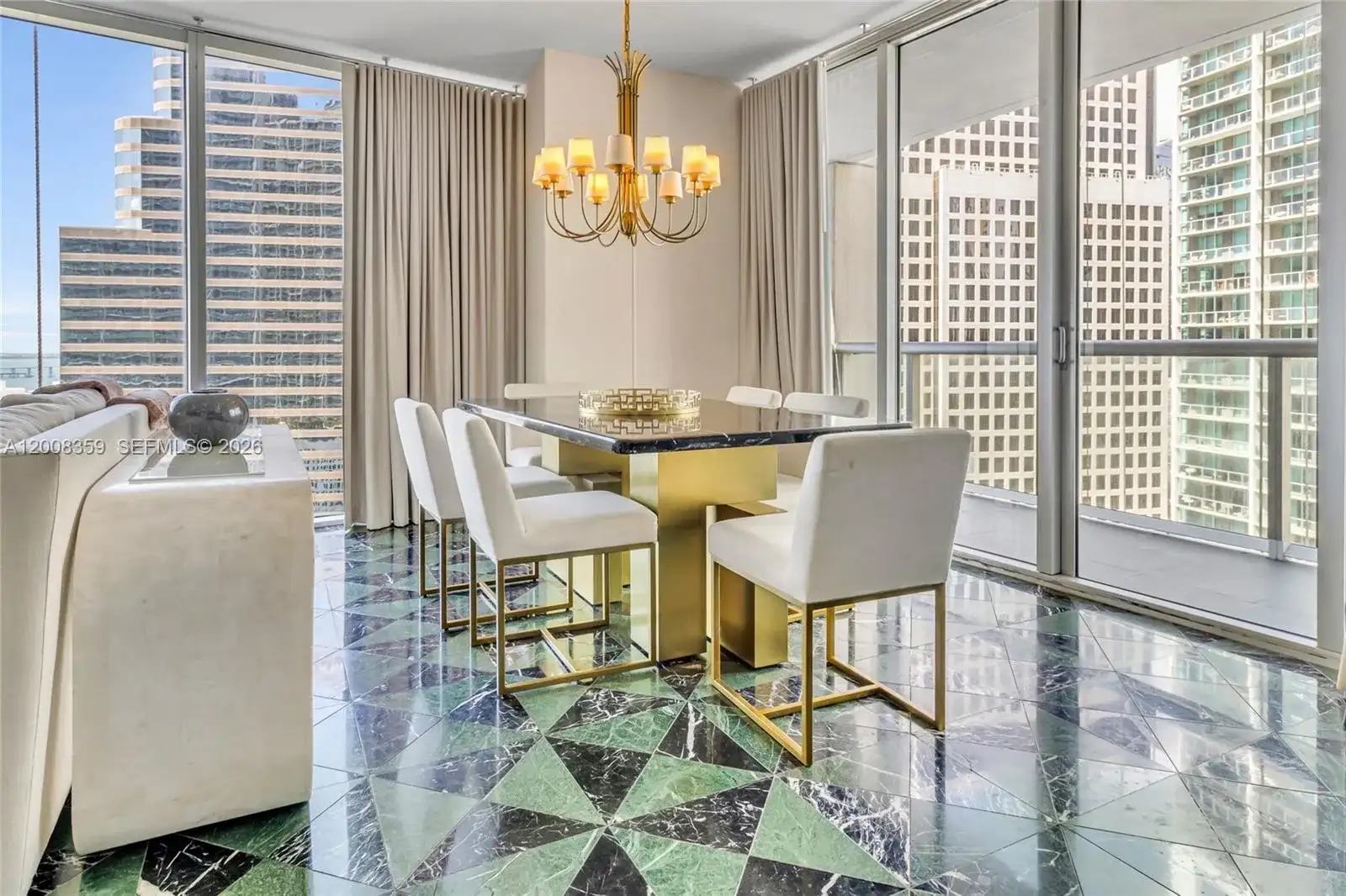 485 Brickell Ave # 2508, Miami FL 33131 photo 2