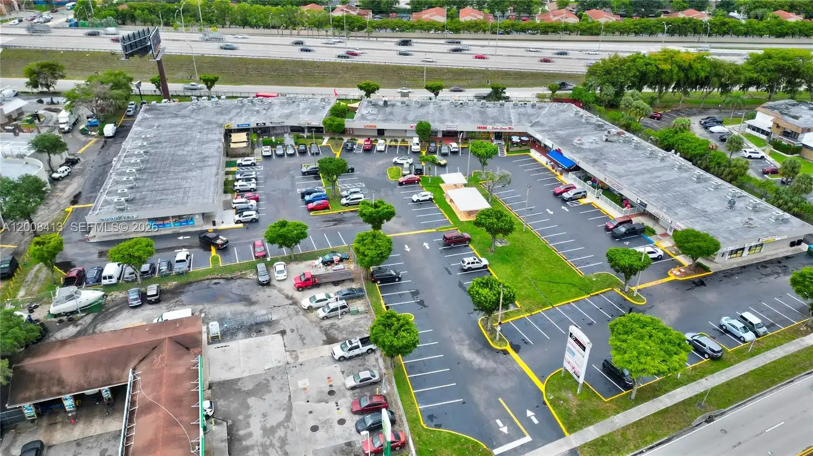 68 169 ST, Hialeah FL 33015 photo 3