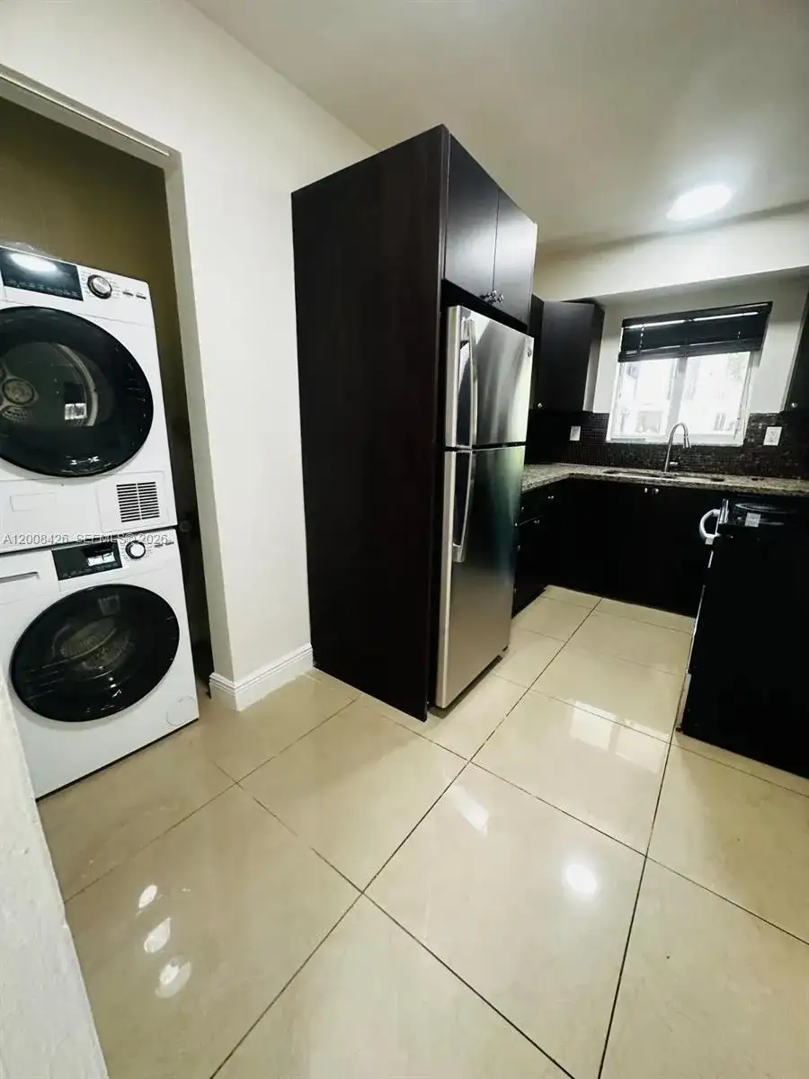 2401 SW 22nd St # 7, Miami FL 33145 photo 2