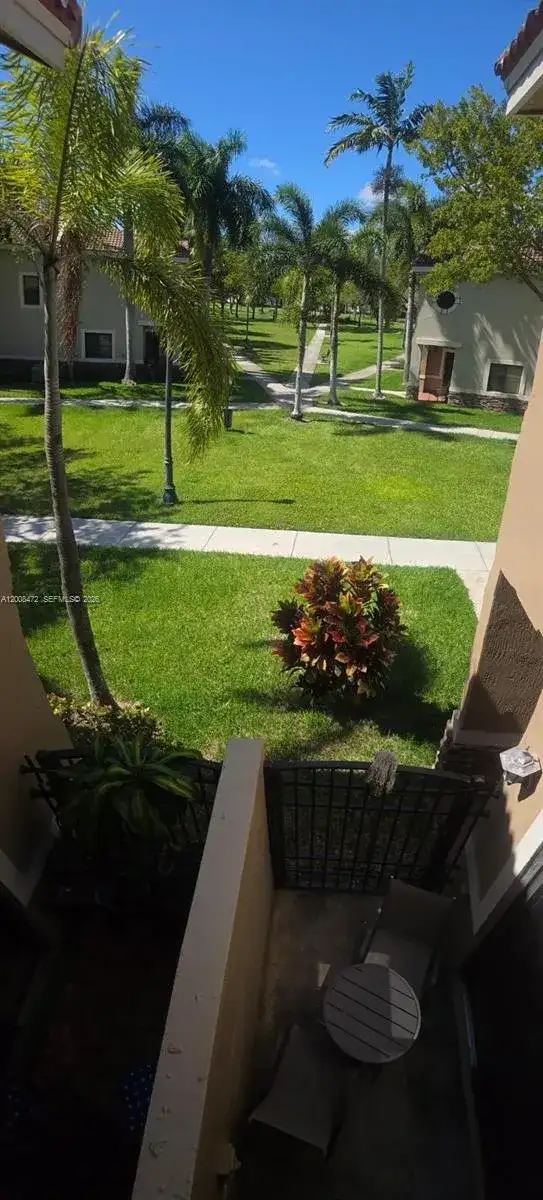 22911 SW 88th Pl # 21, Cutler Bay FL 33190 photo 3