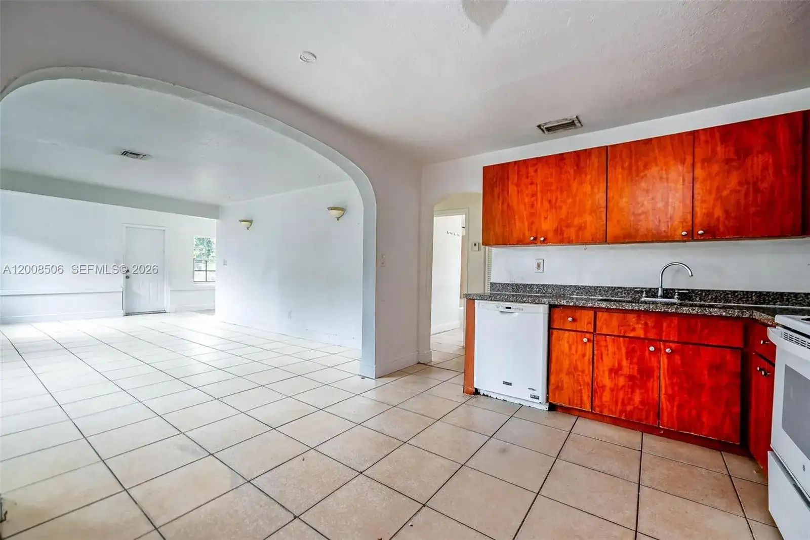 2800 SW 16th Ter, Miami FL 33145 photo 2