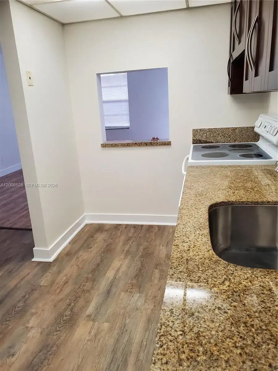 1230 NE 139th St # 409, North Miami FL 33161 photo 2