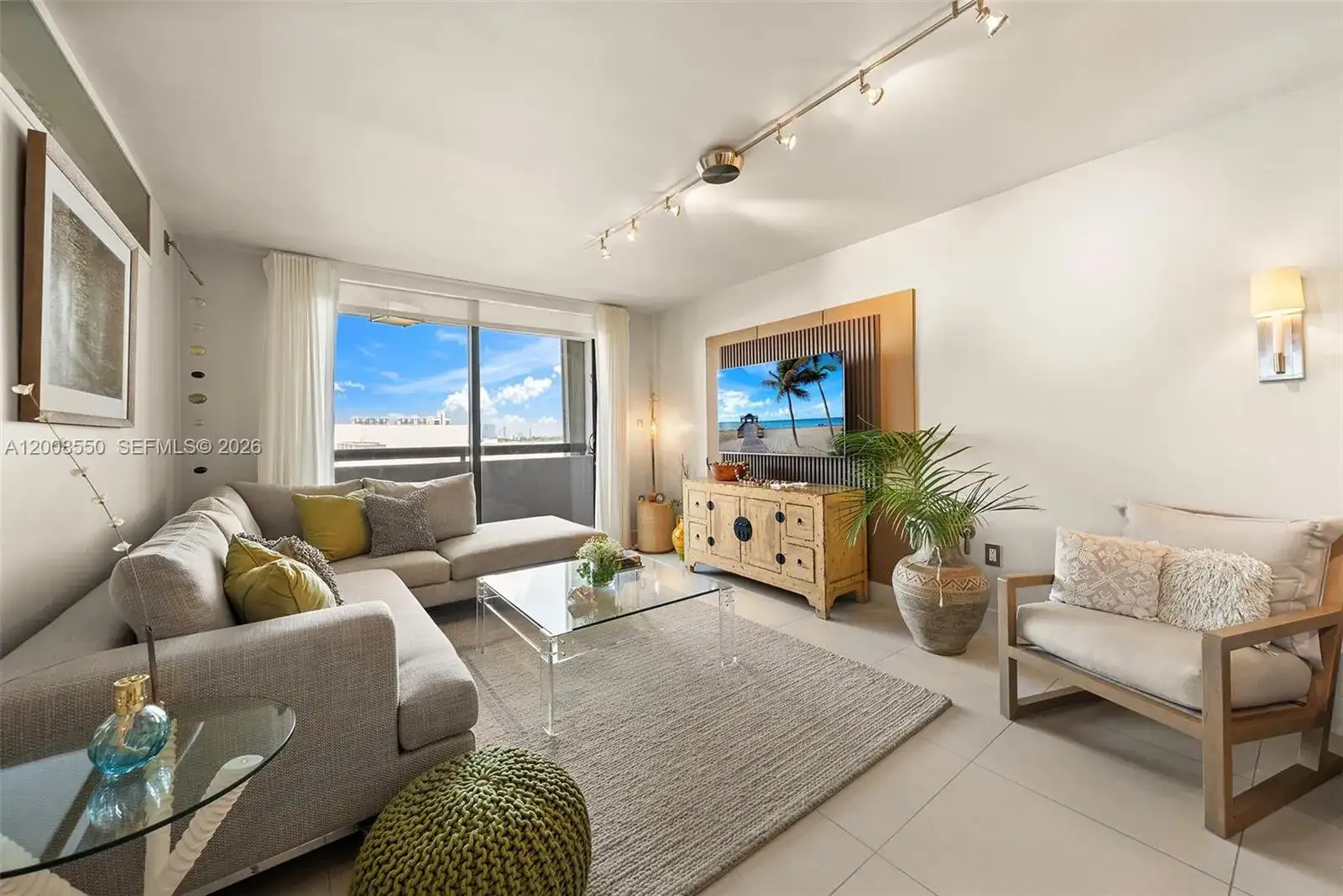 1775 Washington Ave # 8F, Miami Beach FL 33139 photo 2