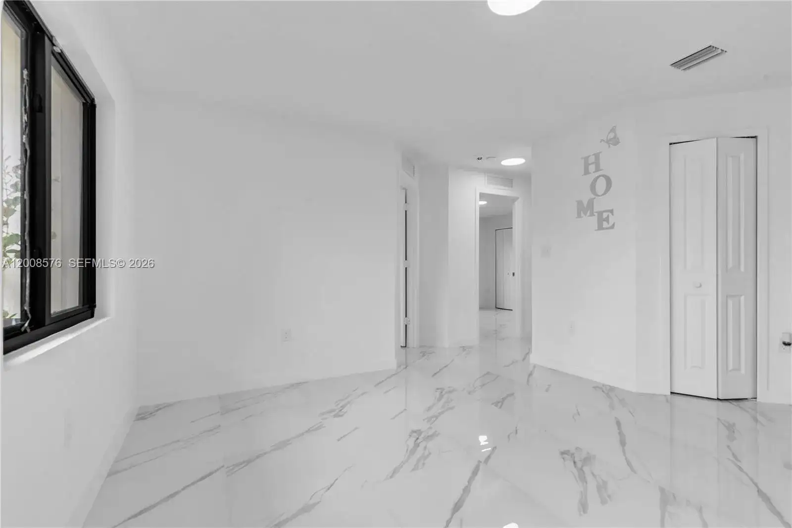 152 NW 18 St, Homestead FL 33030 photo 4