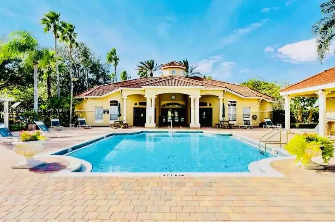8520 Sunrise Key Drive # 1, Kissimmee FL 34747 photo 3