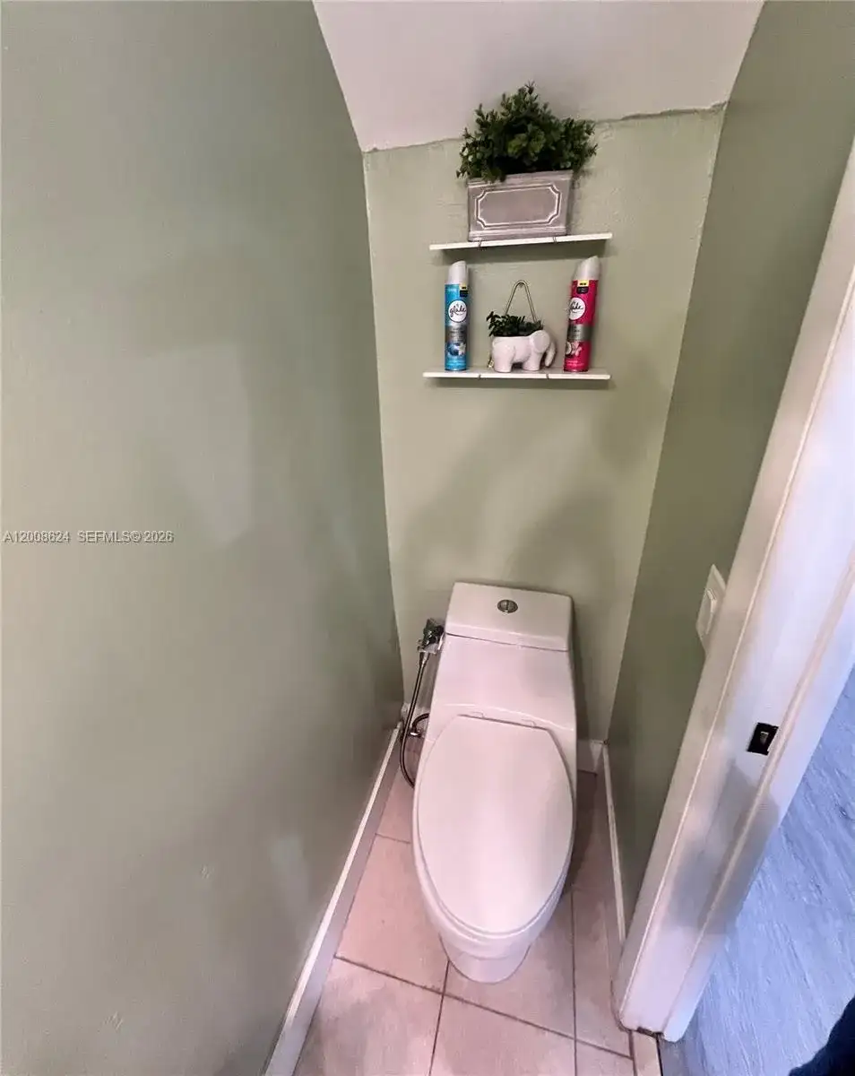 5580 W 26th Ct # 204, Hialeah FL 33016 photo 5