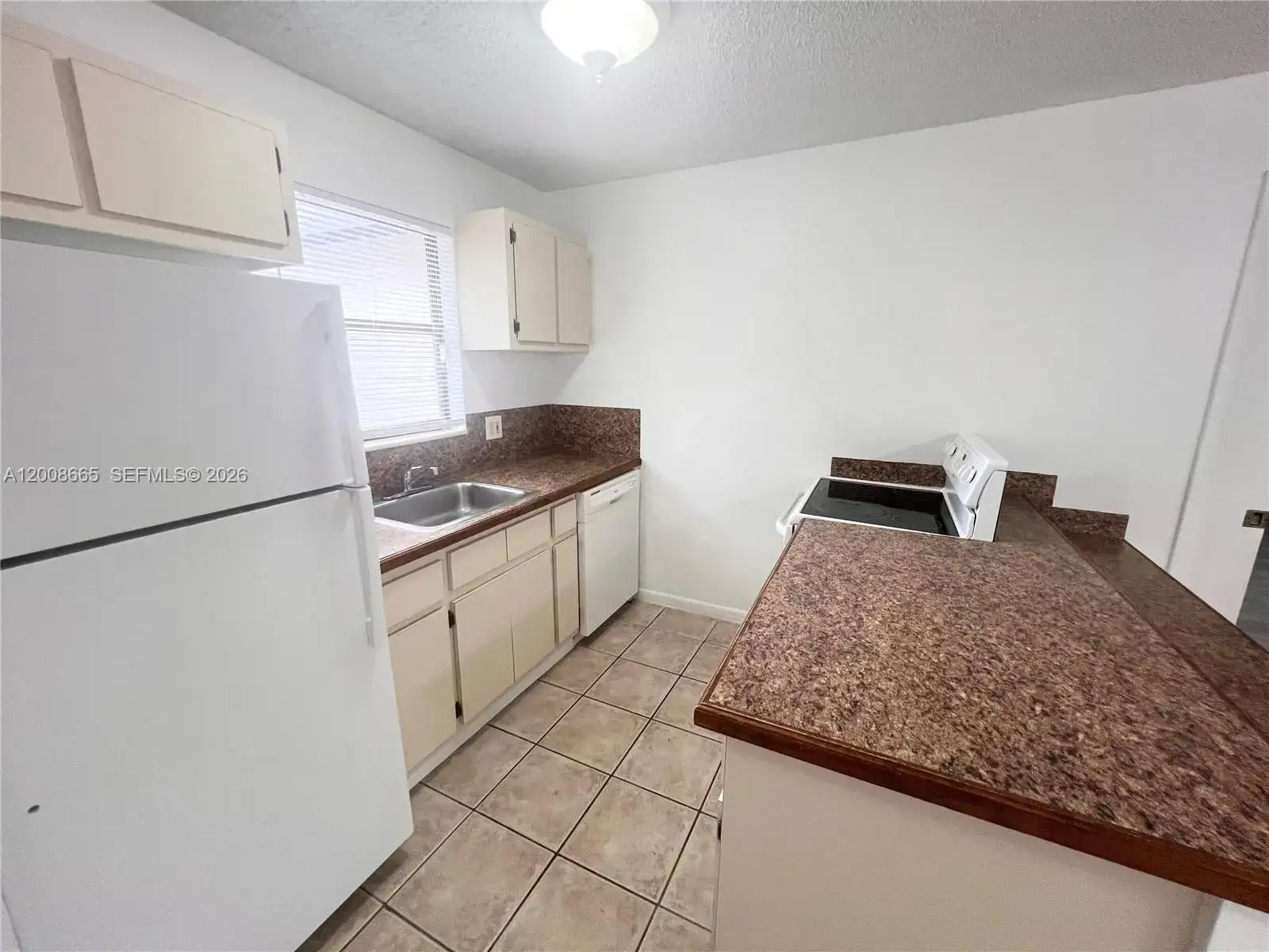 1832 My Pl # 39, West Palm Beach FL 33417 photo 2