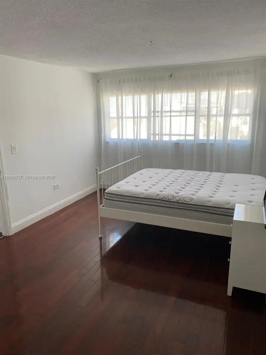 1881 Washington Ave # 7C, Miami Beach FL 33139 photo 2