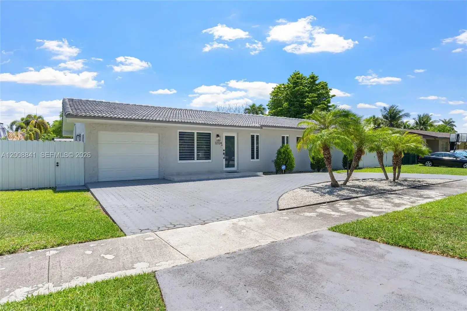12724 SW 33rd Ter, Miami FL 33175 photo 3