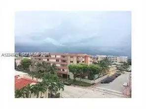 7740 Abbott Ave # 5B, Miami Beach FL 33141 photo 2