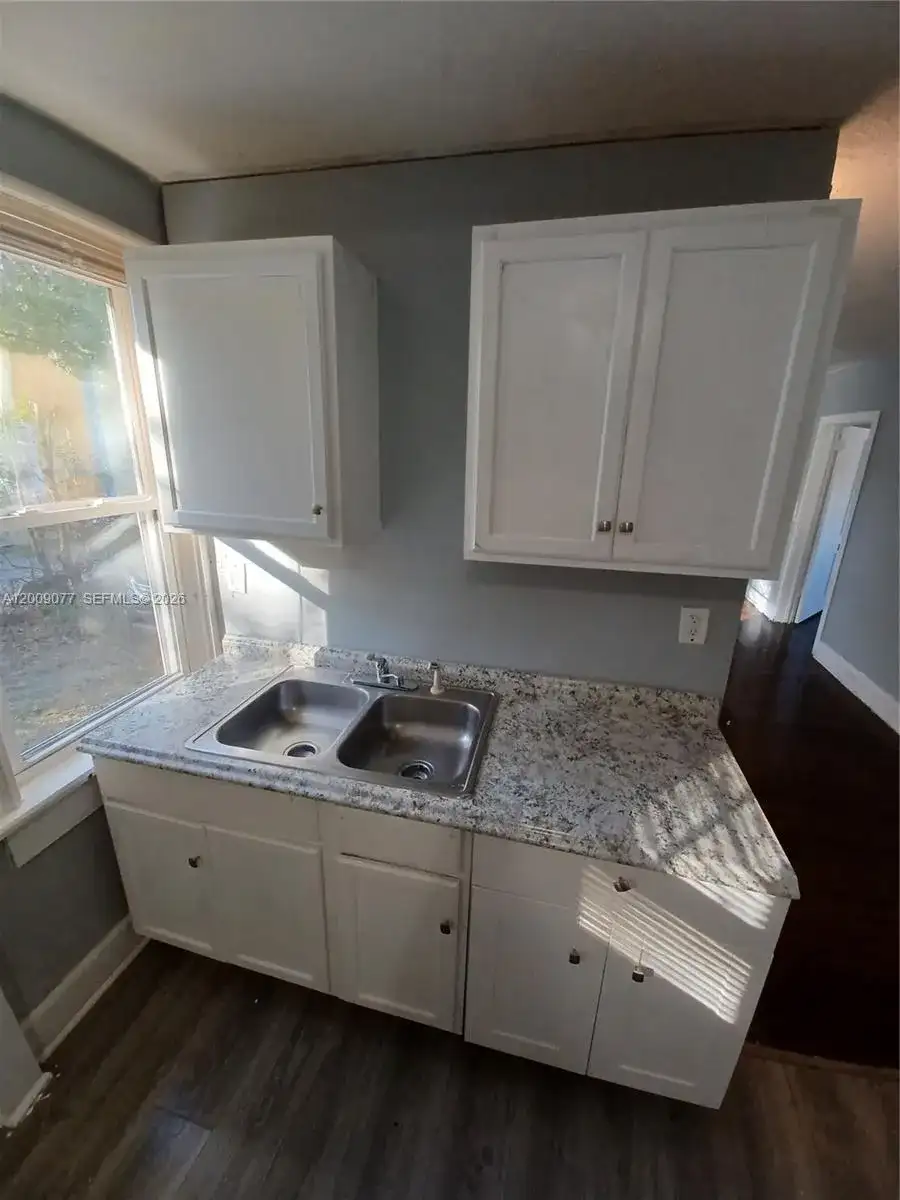1710 W 2nd Street # A, Jacksonville FL 32209 photo 5
