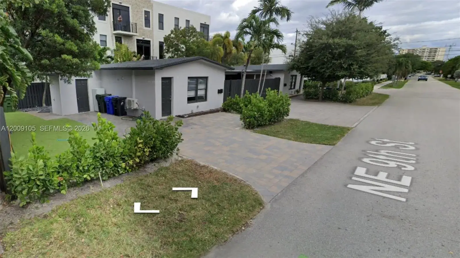 1615 NE 9TH ST, Fort Lauderdale FL 33304 photo 3
