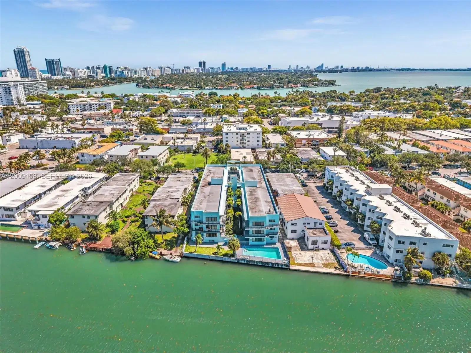 1165 Marseille Dr # 9, Miami Beach FL 33141 photo 2