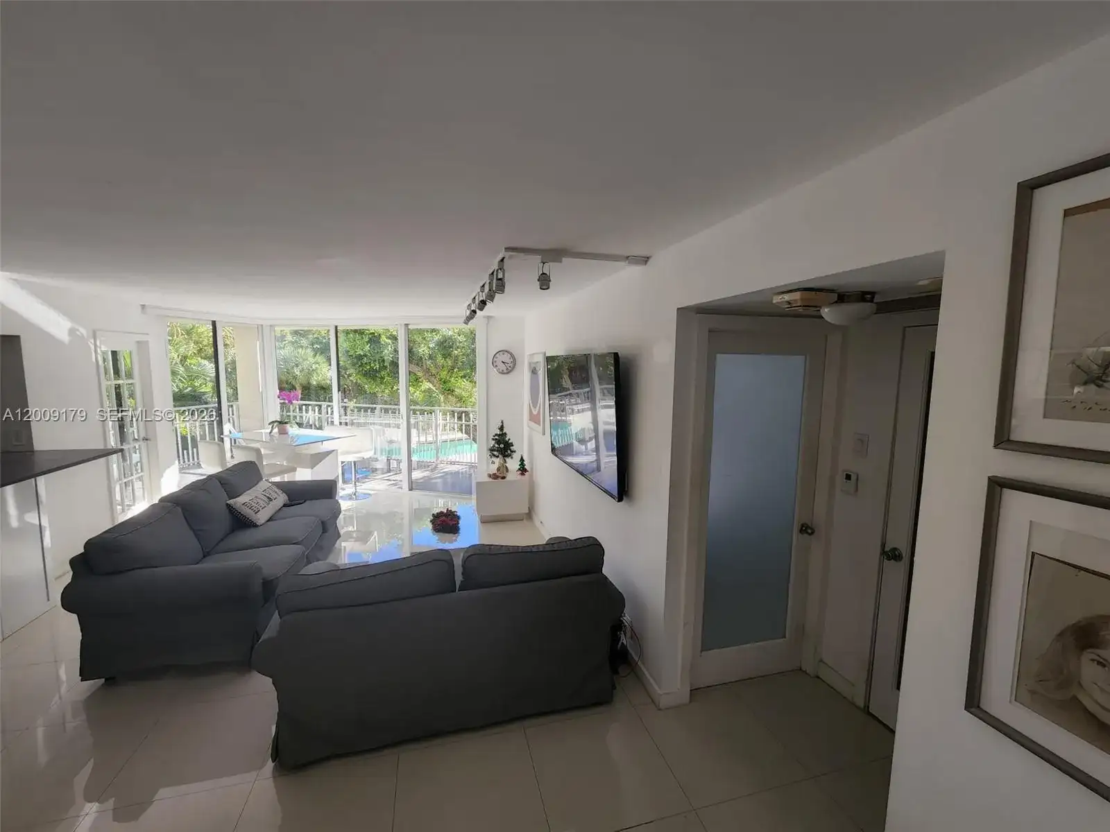 1000 Quayside Ter # 408, Miami FL 33138 photo 2