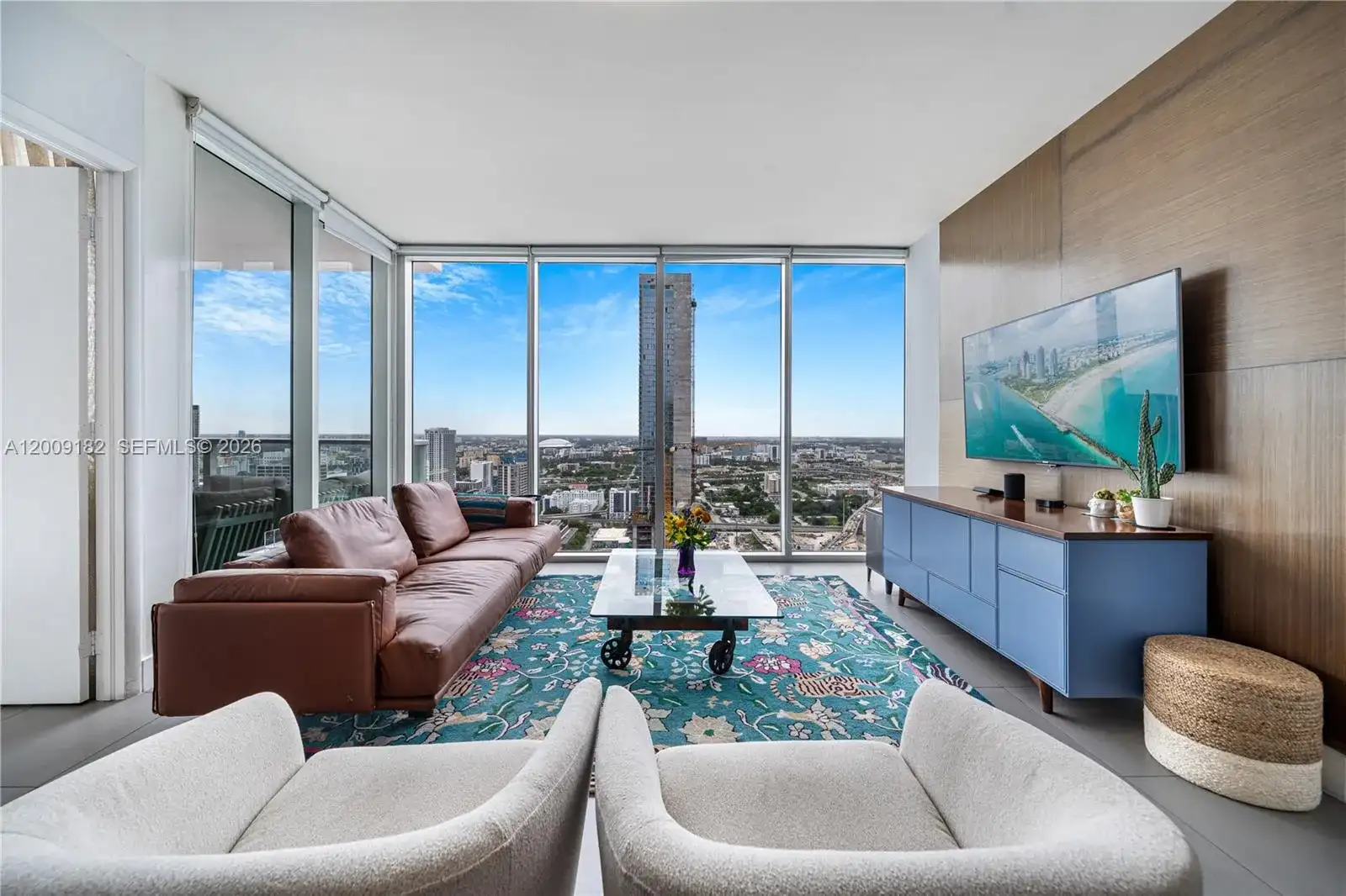 1040 Biscayne Blvd # 3607, Miami FL 33132 photo 2