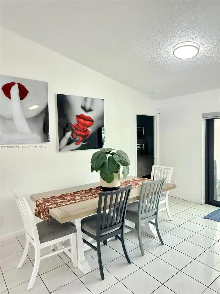 11216 SW 166th Ter, Miami FL 33157 photo 4