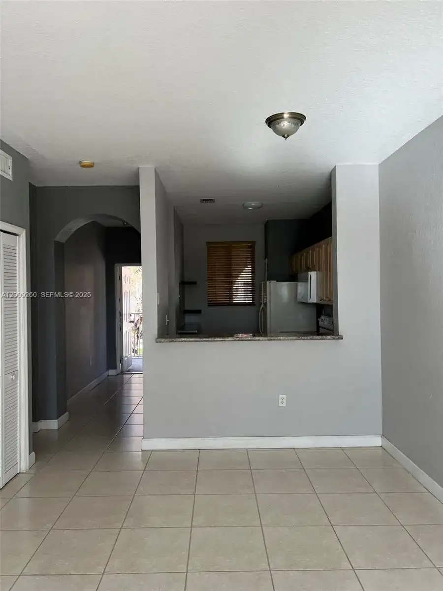 17630 NW 73rd Ave # 4, Hialeah FL 33015 photo 4