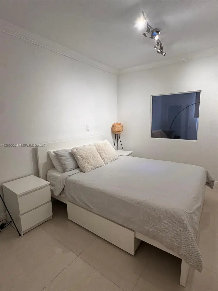 2301 Collins Ave # 427, Miami Beach FL 33139 photo 5