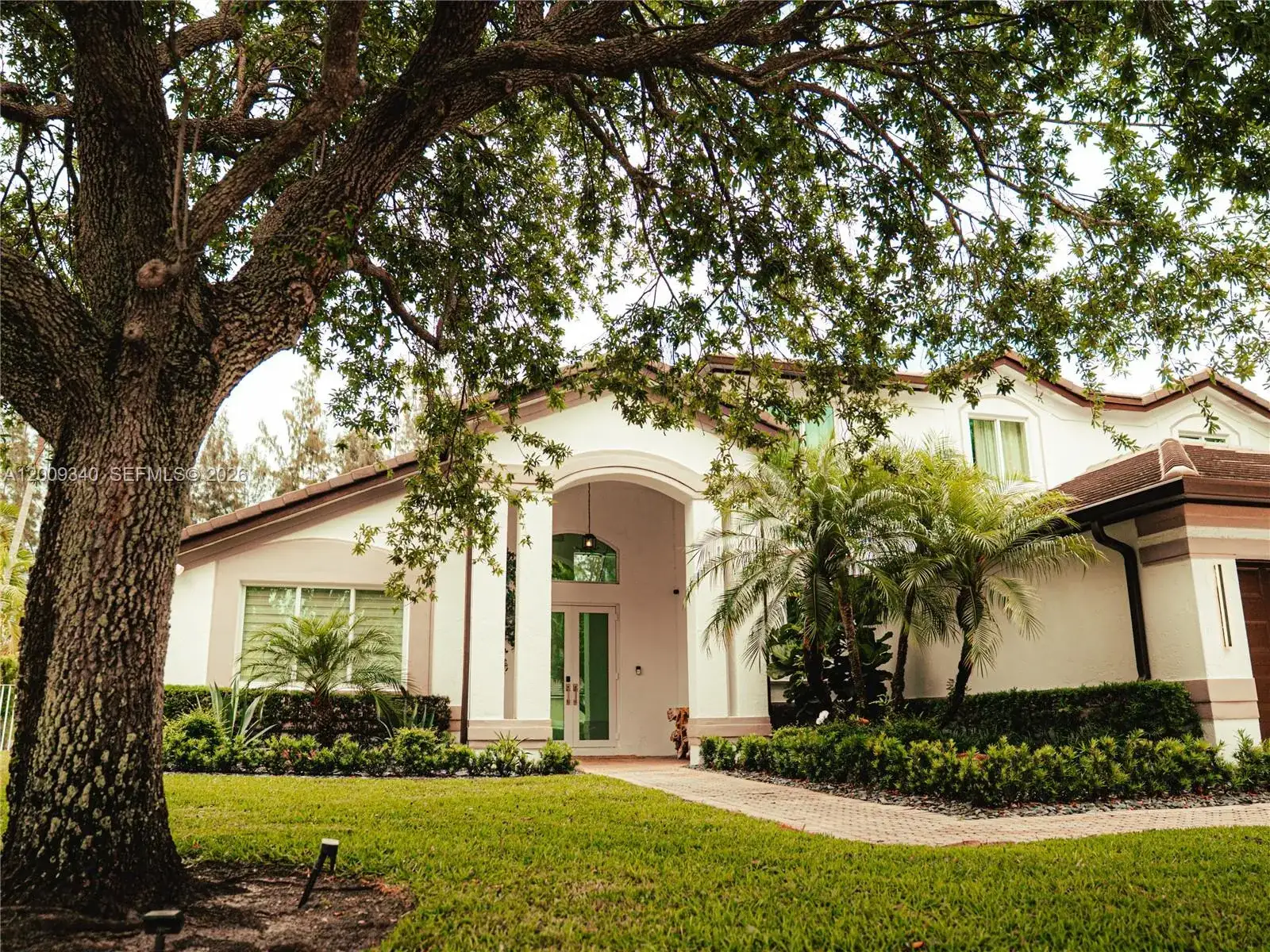3761 SW 144th Ave, Miramar FL 33027 photo 2