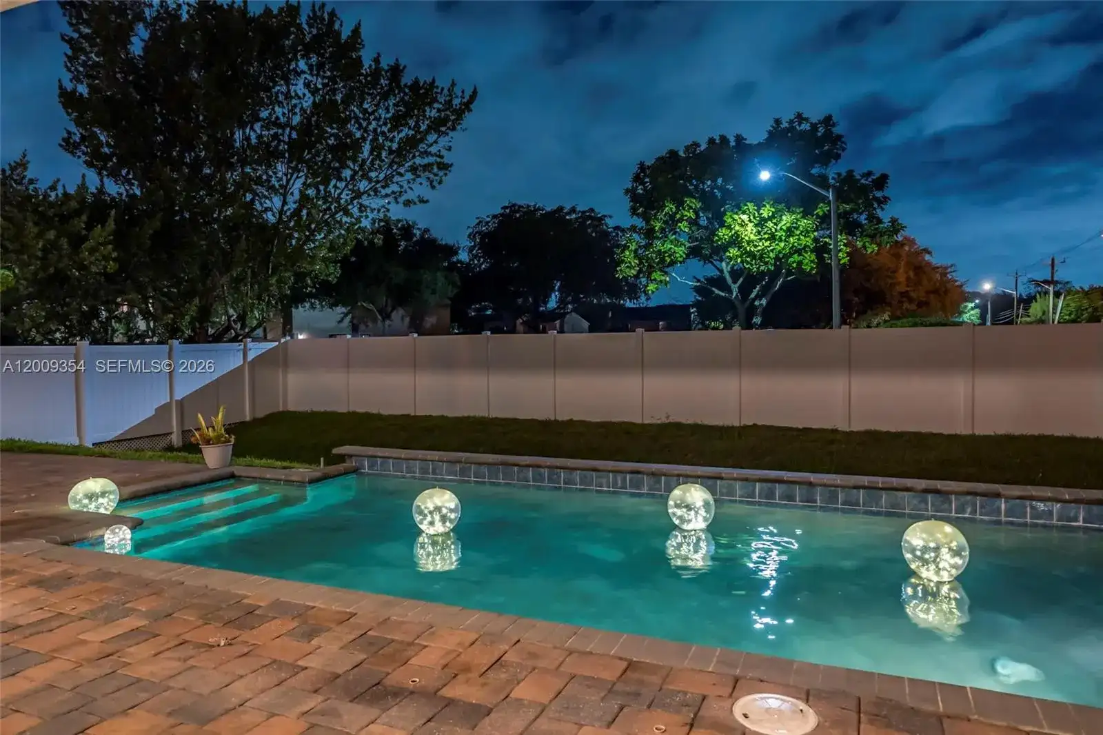 7601 CAVALIA Dr, Davie FL 33328 photo 4