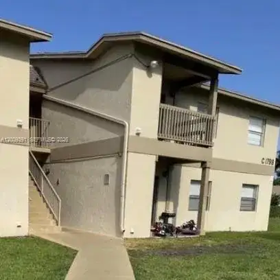 1798 Abbey Rd # 107, West Palm Beach FL 33415 photo 4