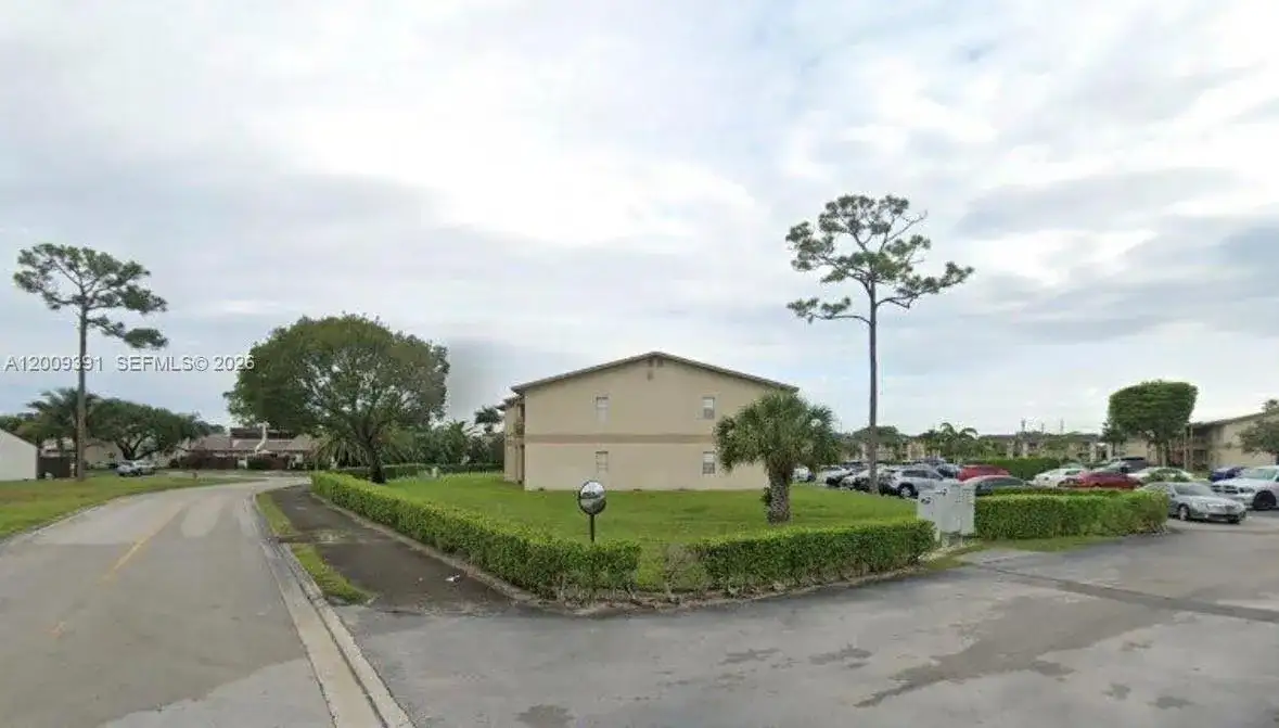 1798 Abbey Rd # 107, West Palm Beach FL 33415 photo 5