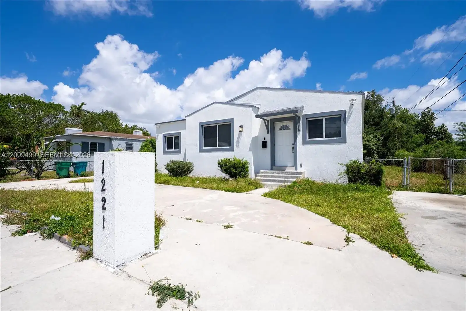 1221 NW 75th St # 0, Miami FL 33147 photo 2