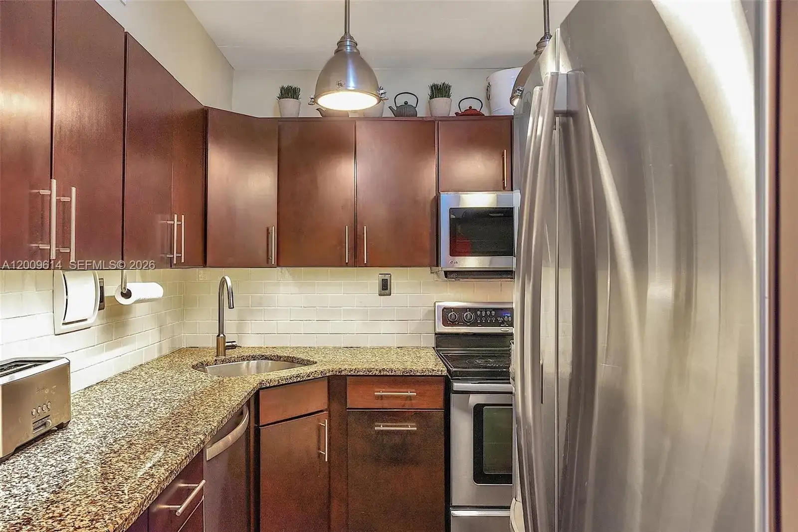 1200 West Ave # 423, Miami Beach FL 33139 photo 3