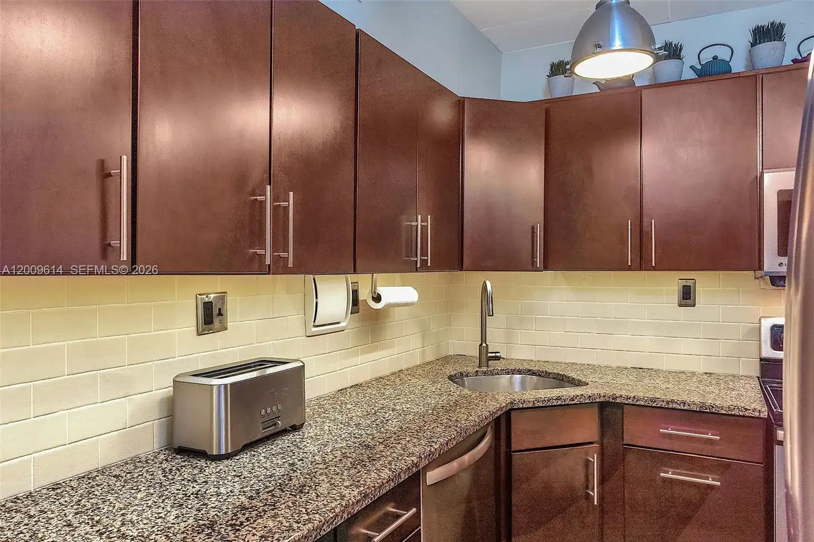 1200 West Ave # 423, Miami Beach FL 33139 photo 4