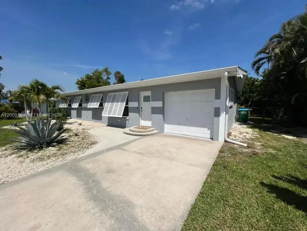5221 York Ct # 0, Cape Coral FL 33904 photo 2