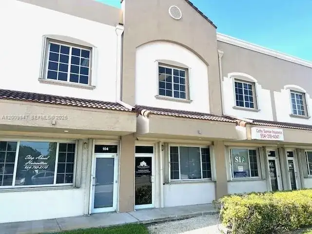 6099 Stirling Rd # 103, Davie FL 33314 photo 2