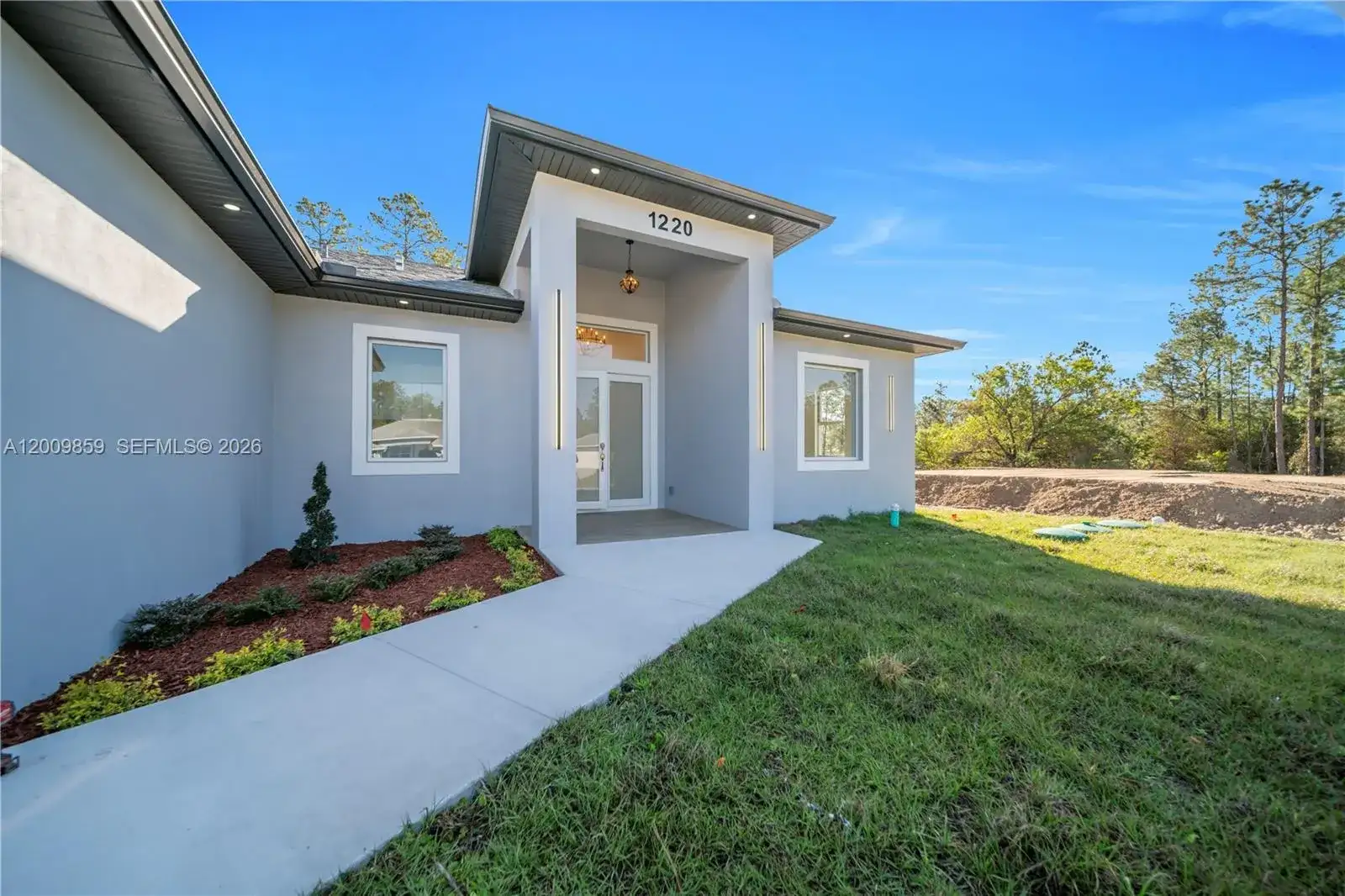 1220 Euclid Ave, Lehigh Acres FL 33972 photo 5