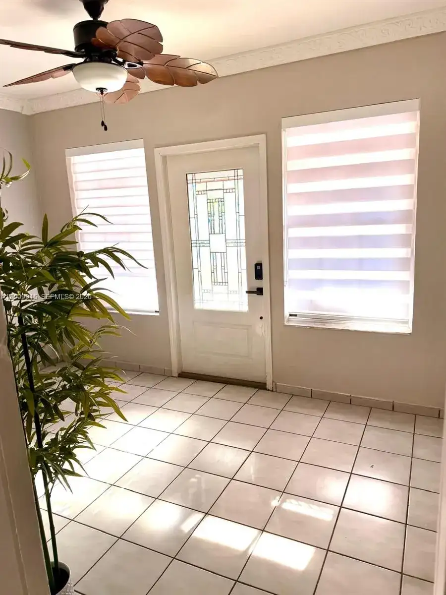 1825 NW 33rd Ave # 0, Miami FL 33125 photo 5