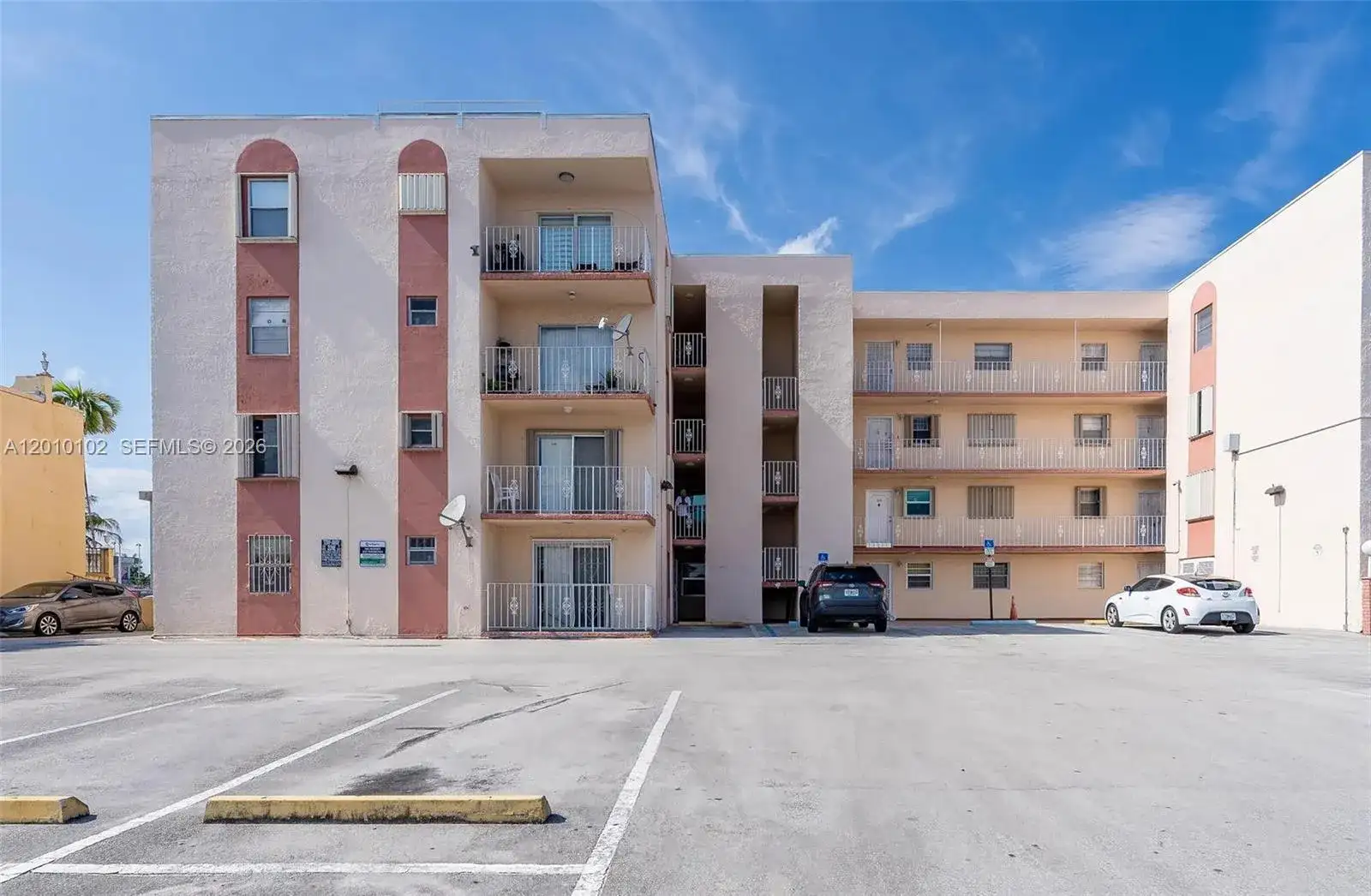 6820 W Flagler St # 310, Miami FL 33144 photo 2