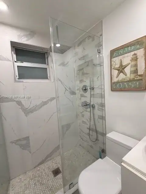 1043 NW 2nd St # 3, Miami FL 33128 photo 2