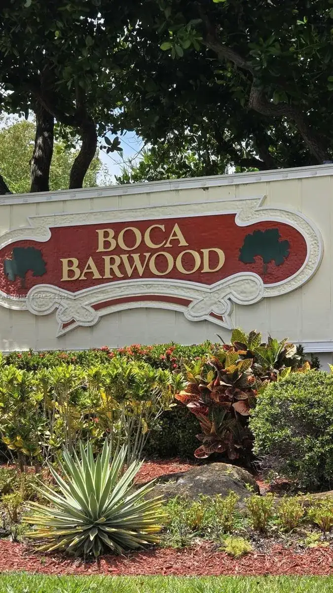 23305 N Barwood Ln N # 207, Boca Raton FL 33428 photo 2