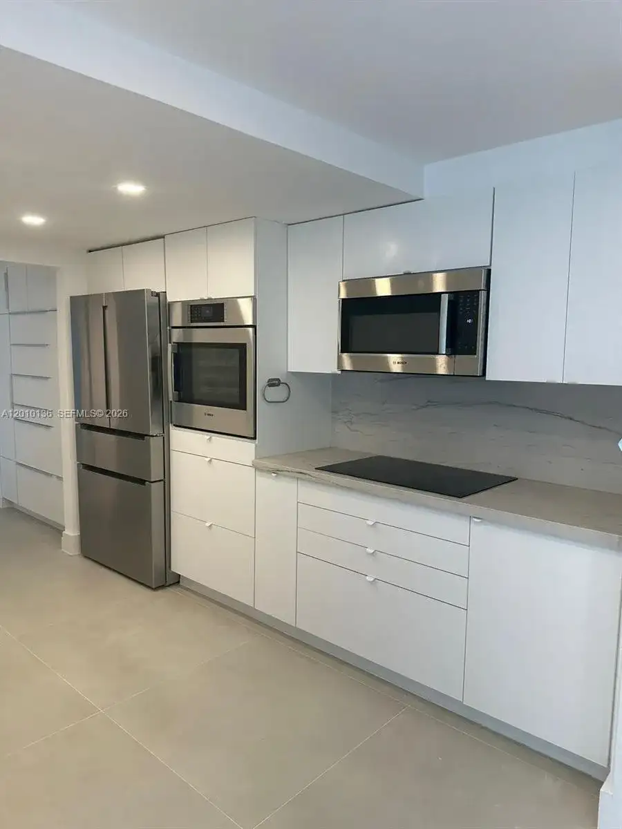 10205 Collins Ave # 907, Bal Harbour FL 33154 photo 5