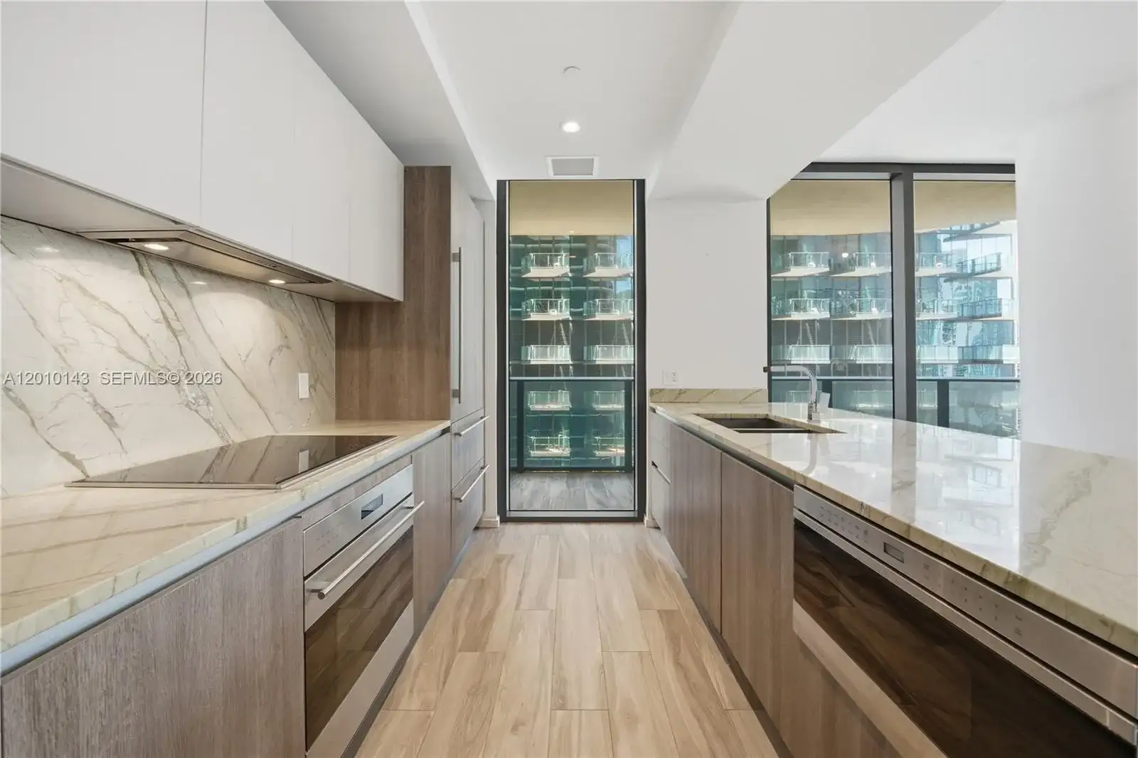 801 S Miami Ave # 2505, Miami FL 33130 photo 4