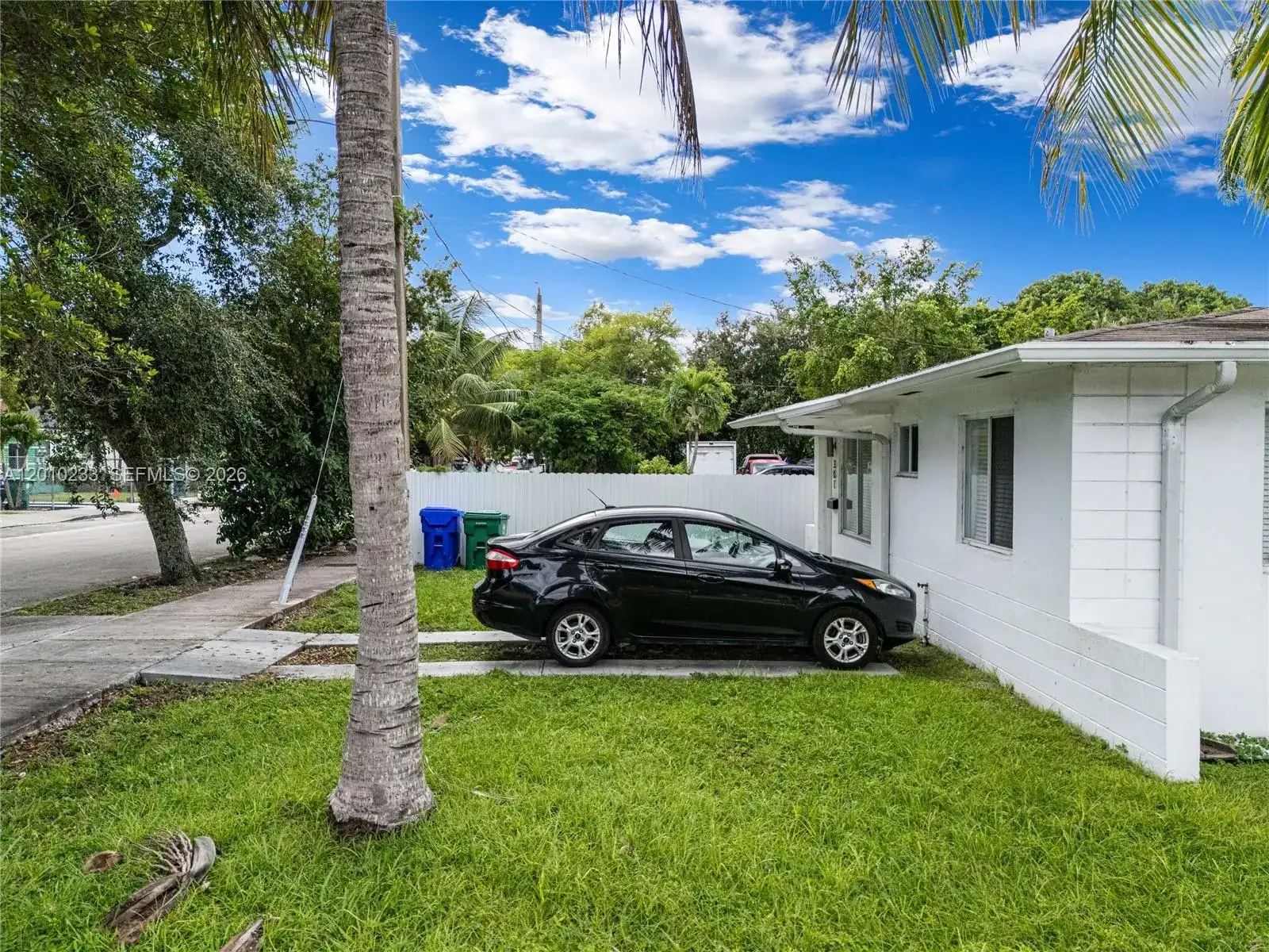 301 NW 34th St, Miami FL 33127 photo 3